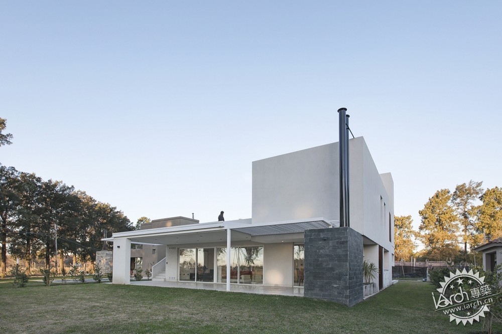 House RA / Pablo Anzilutti4ͼƬ