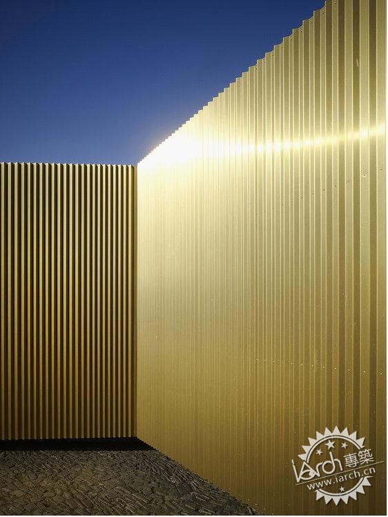 Golden Glory and a Golden Workshop ɫҫһɫ13ͼƬ