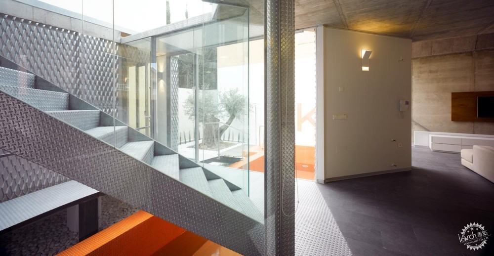 Pool House / Joaquin Alvado Banon15ͼƬ