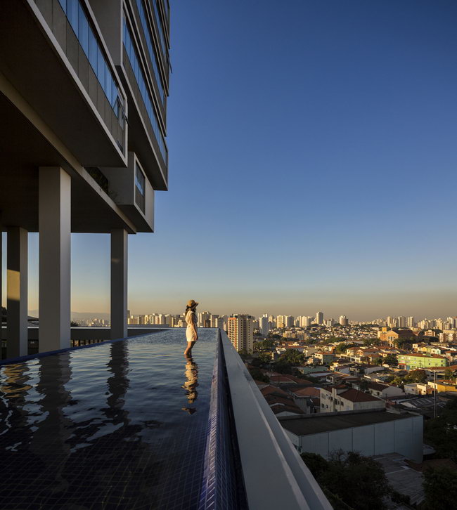 360 Building / Isay Weinfeld4ͼƬ