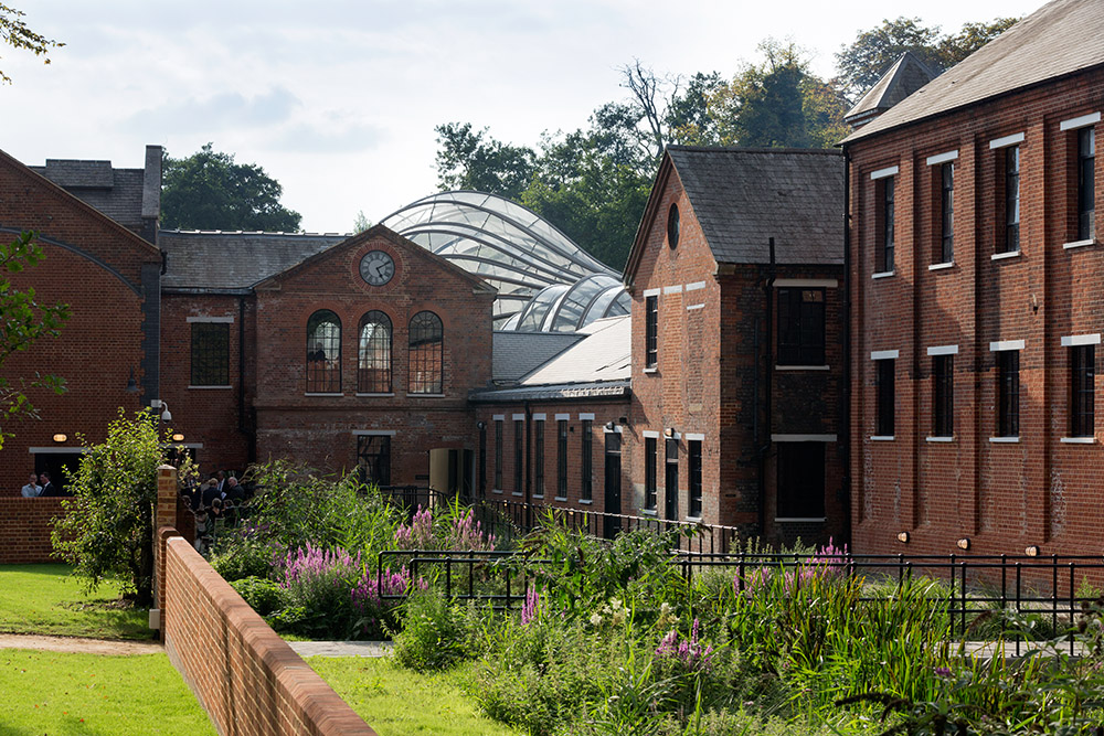 Bombay Sapphire Distillery / Heatherwick Studio8ͼƬ