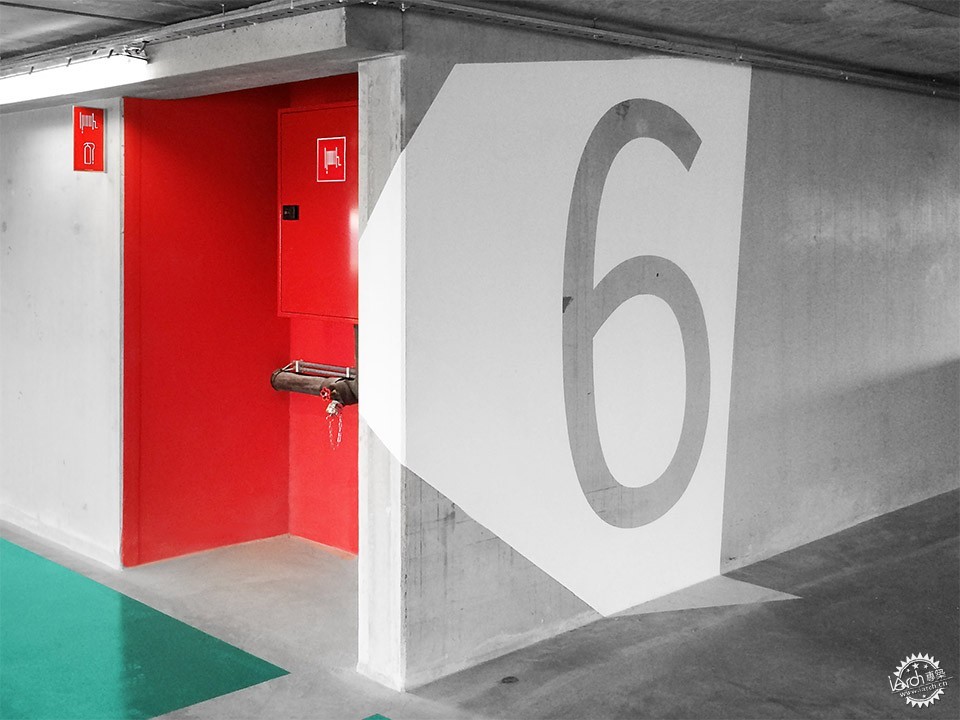 St. Lucas Hospital - signage & wayfinding / Rik Staesens4ͼƬ