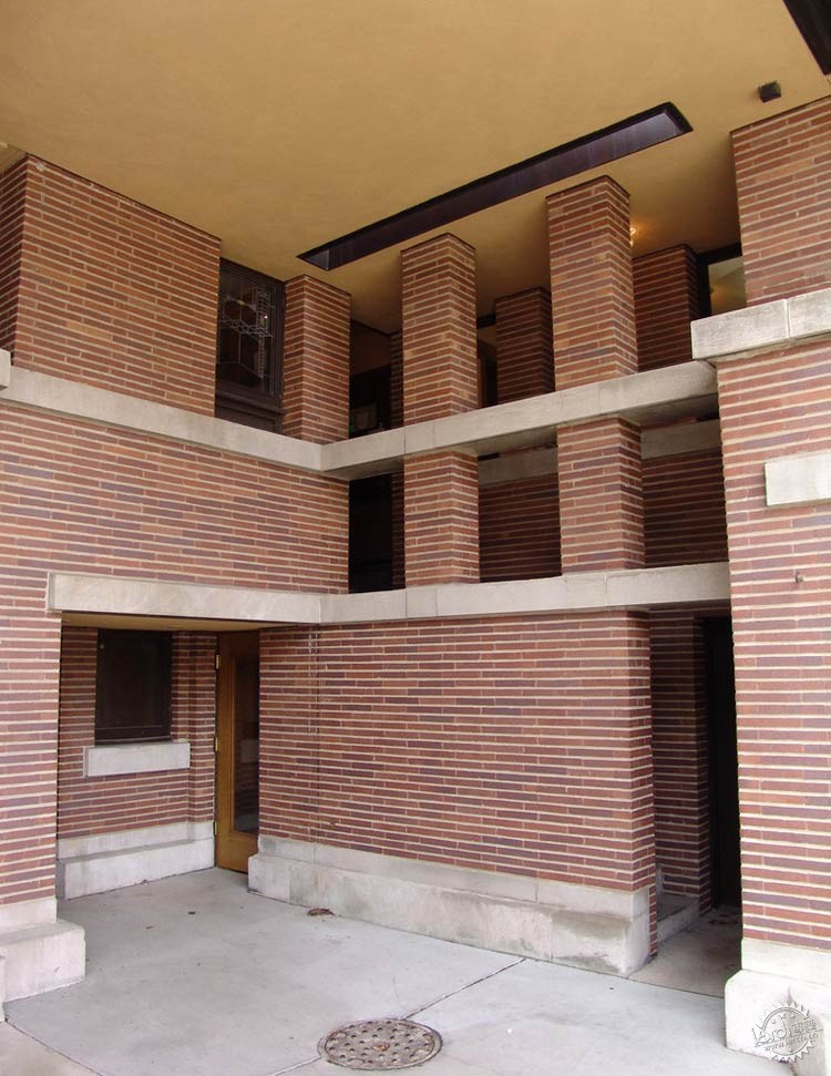 ֥ӸޱסլRobie House by ˡͰ¡ص8ͼƬ