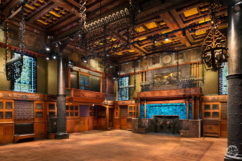 ɿ˴־е/ Louis C Tiffany3ͼƬ