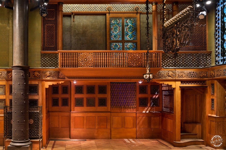 ɿ˴־е/ Louis C Tiffany5ͼƬ