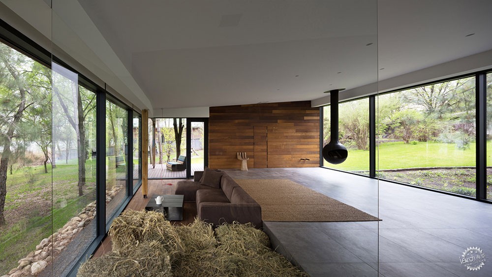 ڿʽסլ/Azovskiy & Pahomova Architects6ͼƬ