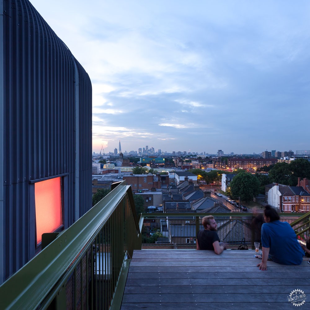 ͣϵӾʢ׶Peckham۾̨13ͼƬ