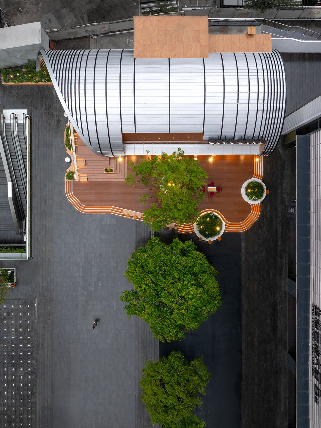 MXTR PARK ˮ㳡ҵռƵ14ͼƬ