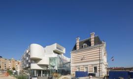 (Bagnolet Town Hall)