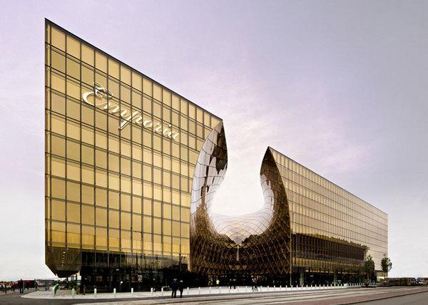 ʿ/Swedish shopping centre's swooping entrances1ͼƬ