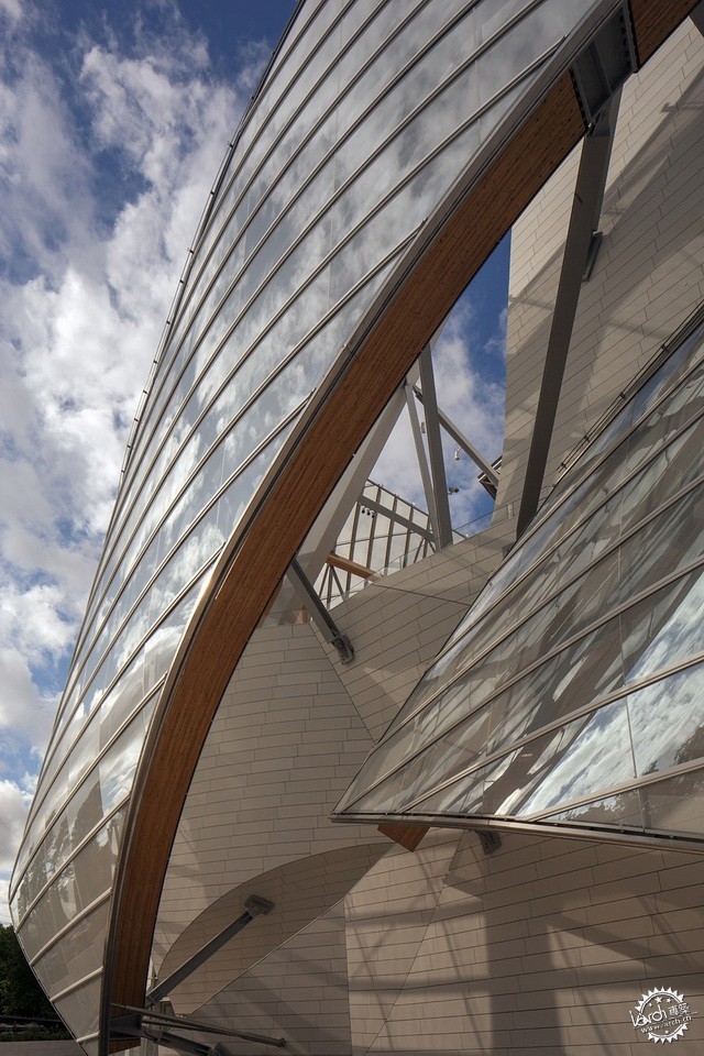 ·ǻ FONDATION LOUIS VUITTON BY GEHRY PARTNERS6ͼƬ