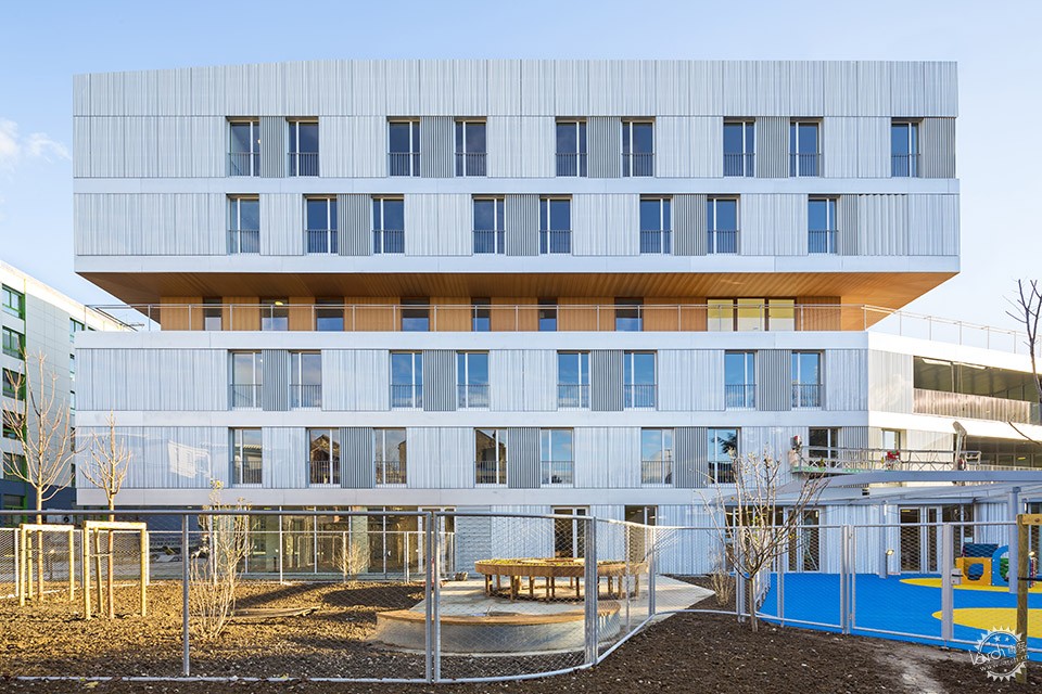 A residential care-home for the elderly + A nursery, Paris7ͼƬ