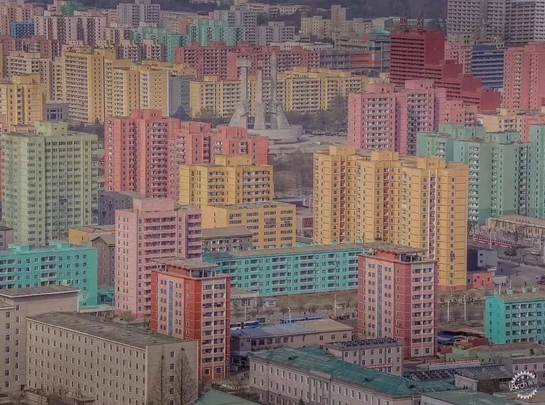 金正恩亲自设计住宅刷屏！马龙卡色平壤、未来主义饭店，朝鲜还有哪些迷之建筑？第20张图片