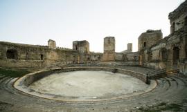 Castillo Buitrago De Lozoya / MUKA Arquitectura