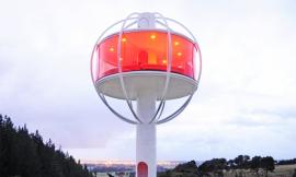 新西兰当地人建造炫酷的“空中球体”