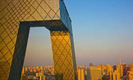 央视大楼十年争议，和中国地标背后的荷兰建筑师