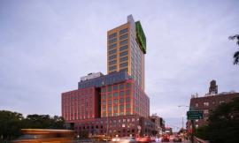 建筑师将曼哈顿装进了大楼——Radio酒店塔楼
