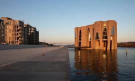 水面倒映的艺术 | 丹麦Vejle峡湾建筑