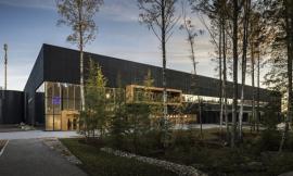 仓储建筑的设计感 | 芬兰设计商店总部